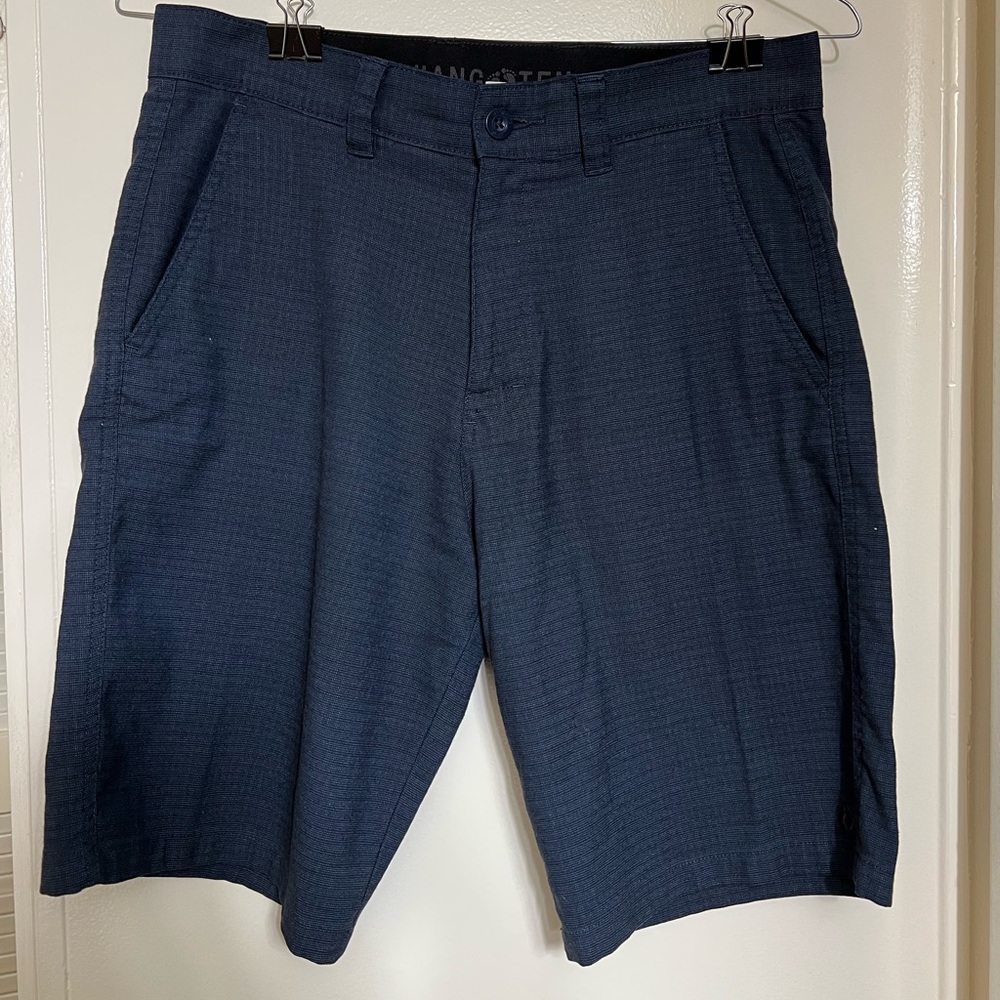 Hang ten short